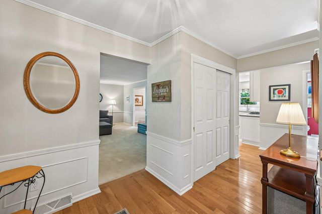 9491 Circle Drive E, Pickerington, OH 43147
