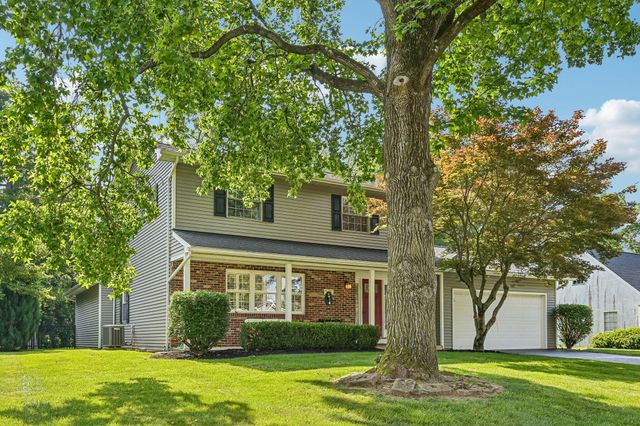 9491 Circle Drive E, Pickerington, OH 43147