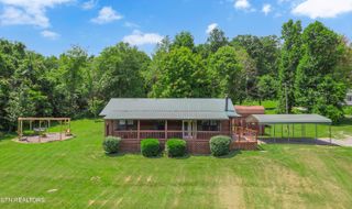 509 Thomas Loop Rd, Sevierville, TN 37876