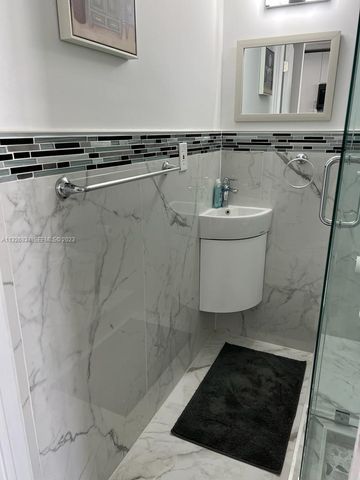 3725 S Ocean Drive 1503, Hollywood, FL 33019