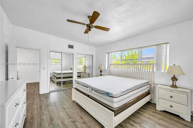 3721 NE 170th St 2, North Miami Beach, FL 33160