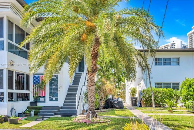 3721 NE 170th St 2, North Miami Beach, FL 33160