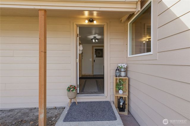 22 Kermel Road, Omak, WA 98841