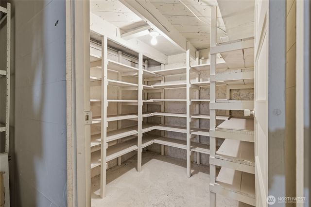 22 Kermel Road, Omak, WA 98841