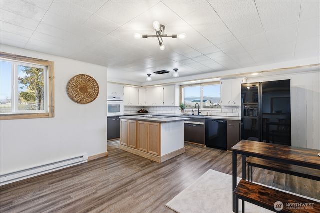 22 Kermel Road, Omak, WA 98841