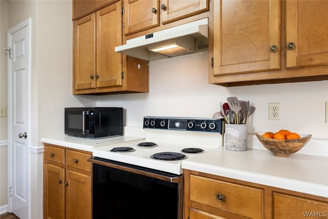 1016 Vineyards, Northport, AL 35406