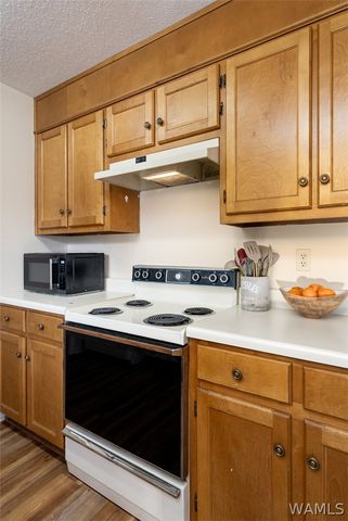 1016 Vineyards, Northport, AL 35406