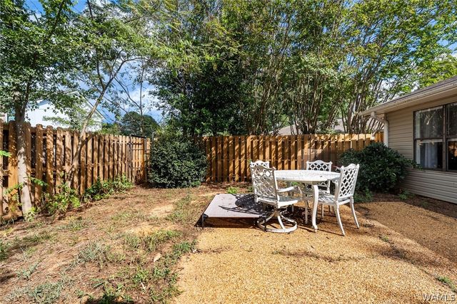 1016 Vineyards, Northport, AL 35406
