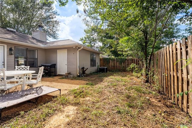 1016 Vineyards, Northport, AL 35406