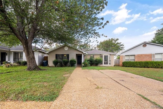1016 Vineyards, Northport, AL 35406