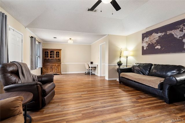 1016 Vineyards, Northport, AL 35406