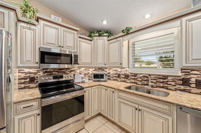 991 BARRYMOORE LOOP, The Villages, FL 32162