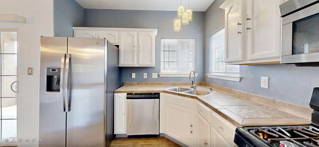 4844 Stafford Place NW, Albuquerque, NM 87120