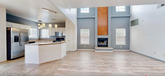 4844 Stafford Place NW, Albuquerque, NM 87120