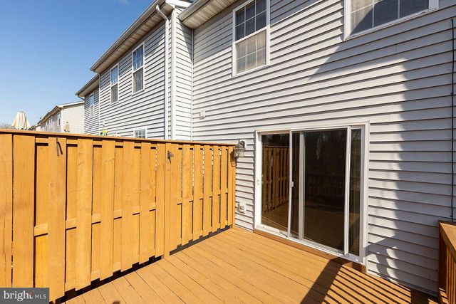 304 CHATHAM SQ, Winchester, VA 22601