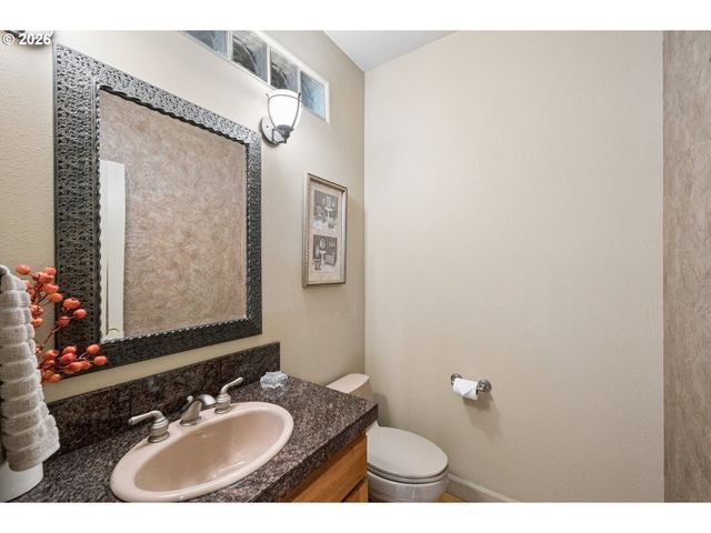 8444 Se 138TH Dr, Portland, OR 97236
