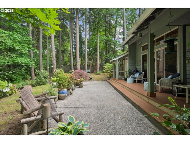 8444 Se 138TH Dr, Portland, OR 97236