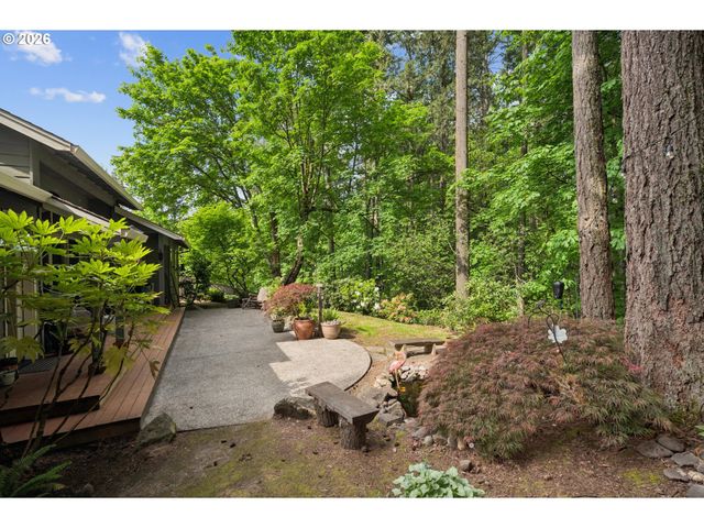 8444 Se 138TH Dr, Portland, OR 97236