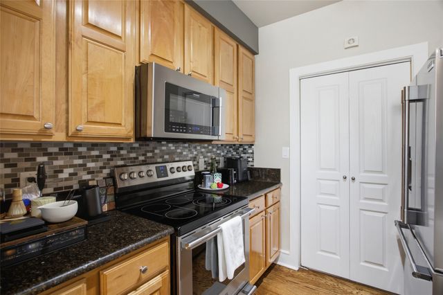 3333 Darcy Street 2202, Fort Worth, TX 76107
