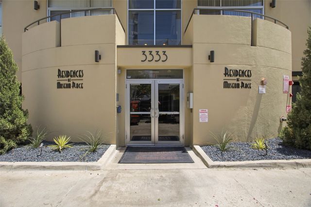 3333 Darcy Street 2202, Fort Worth, TX 76107