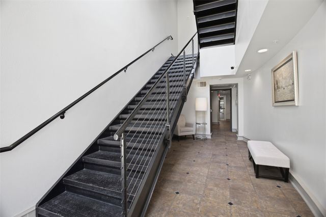 3333 Darcy Street 2202, Fort Worth, TX 76107