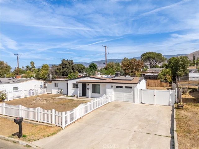 27034 Villa Avenue, Highland, CA 92346