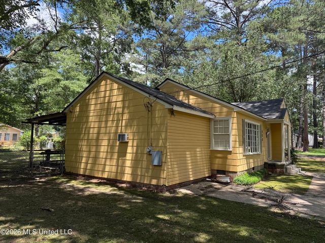 668 Broadmoor Drive, Jackson, MS 39206