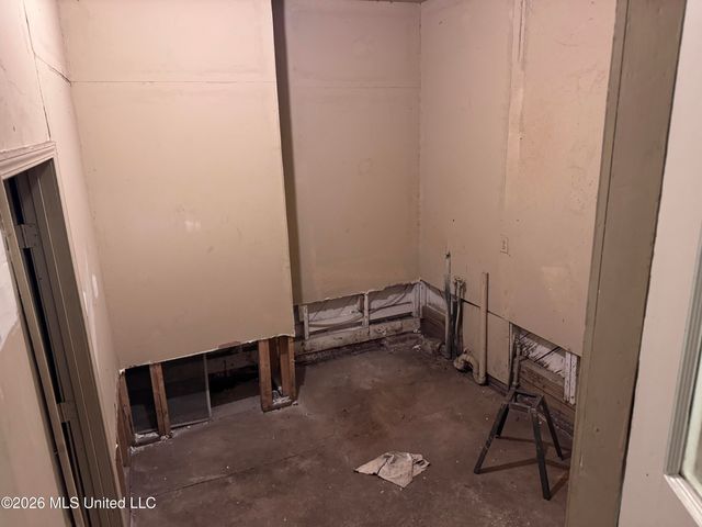 668 Broadmoor Drive, Jackson, MS 39206