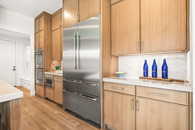 7714 Morton Street, Dallas, TX 75209