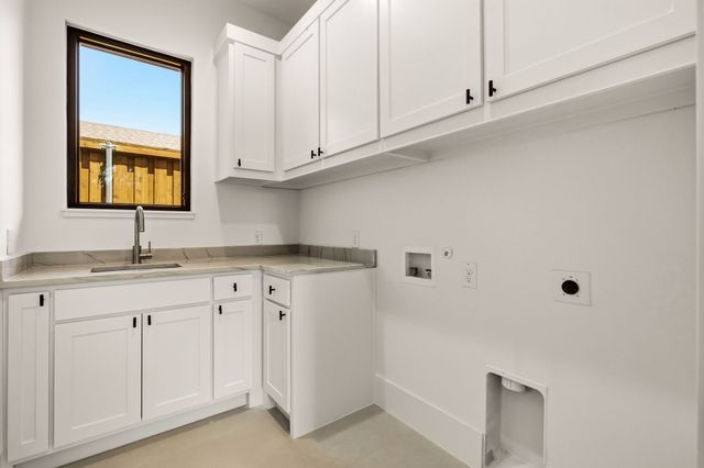 7714 Morton Street, Dallas, TX 75209