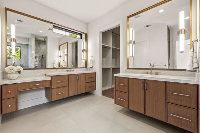 7714 Morton Street, Dallas, TX 75209