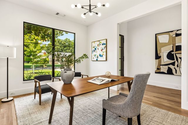 7714 Morton Street, Dallas, TX 75209