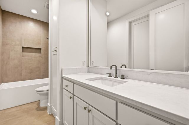 7714 Morton Street, Dallas, TX 75209
