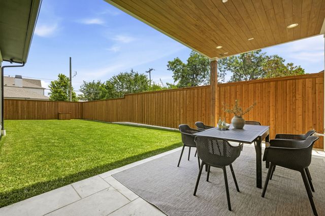 7714 Morton Street, Dallas, TX 75209