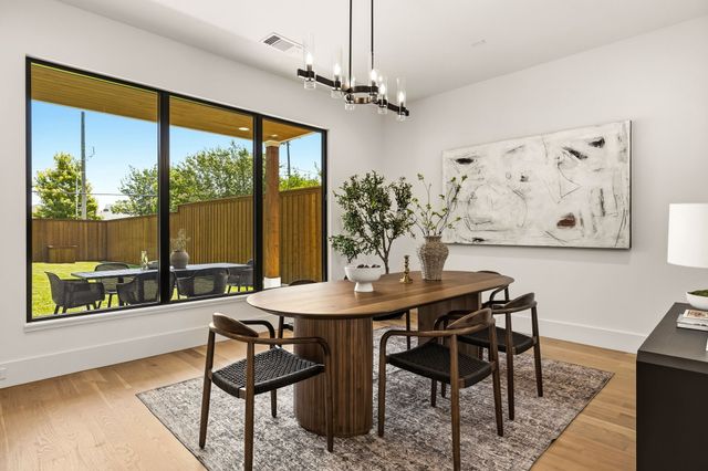 7714 Morton Street, Dallas, TX 75209