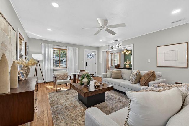 4305 W LEONA STREET, Tampa, FL 33629