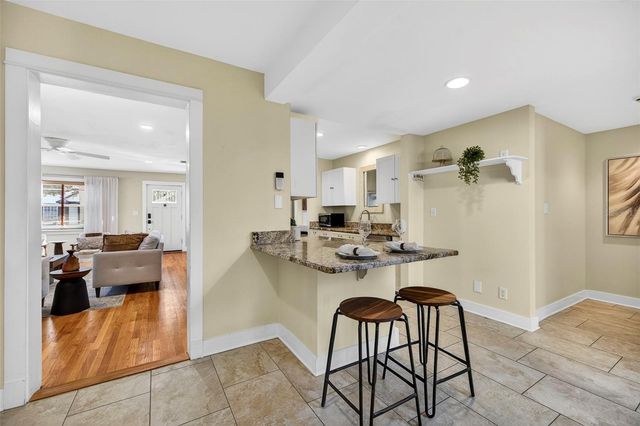 4305 W LEONA STREET, Tampa, FL 33629