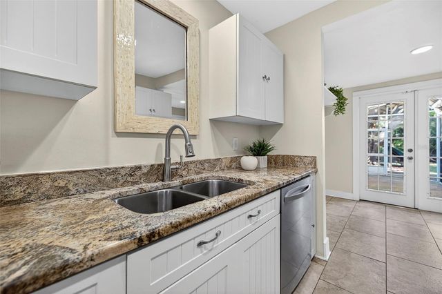 4305 W LEONA STREET, Tampa, FL 33629