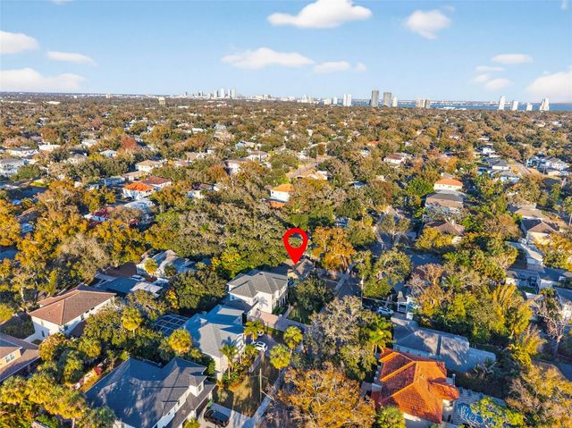 4305 W LEONA STREET, Tampa, FL 33629