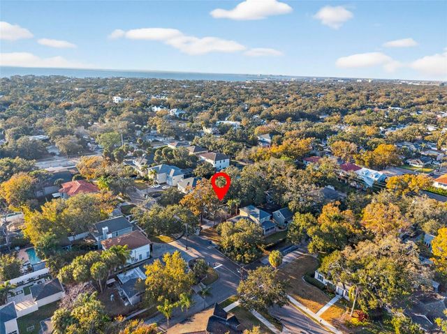 4305 W LEONA STREET, Tampa, FL 33629