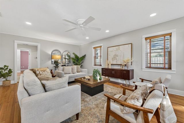 4305 W LEONA STREET, Tampa, FL 33629