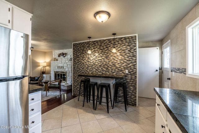 1041 N 17th St, Coeur D'alene, ID 83814