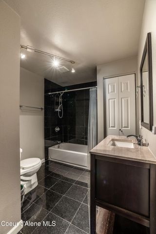 1041 N 17th St, Coeur D'alene, ID 83814