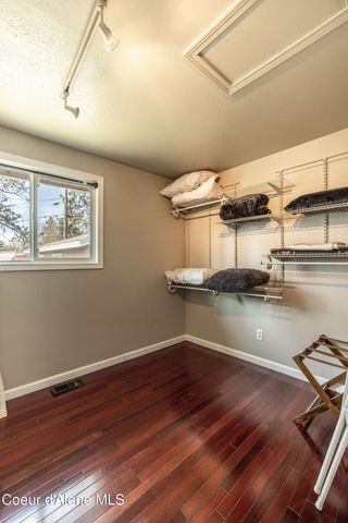 1041 N 17th St, Coeur D'alene, ID 83814