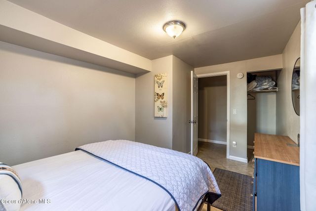 1041 N 17th St, Coeur D'alene, ID 83814