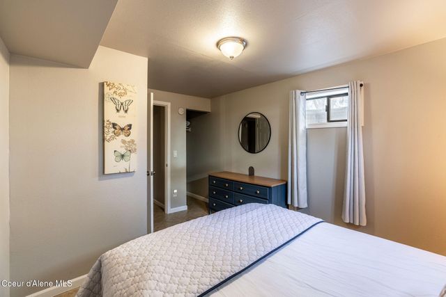 1041 N 17th St, Coeur D'alene, ID 83814