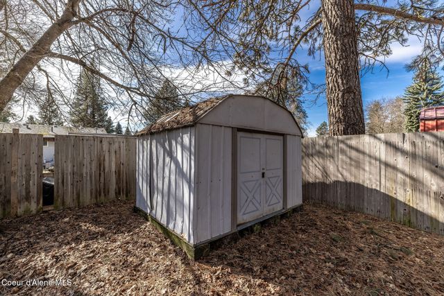 1041 N 17th St, Coeur D'alene, ID 83814