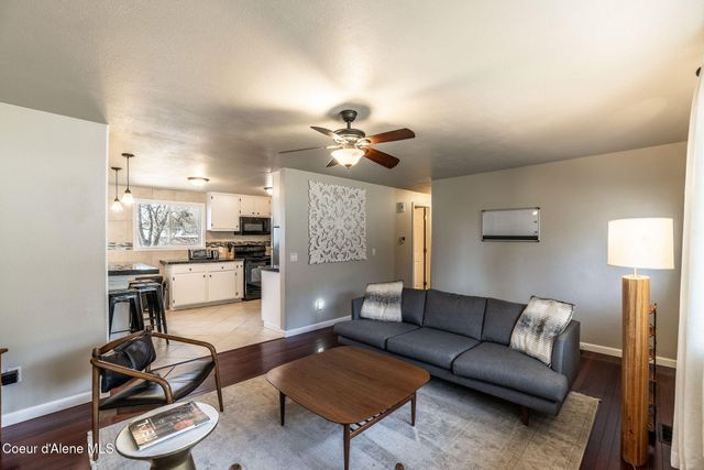 1041 N 17th St, Coeur D'alene, ID 83814