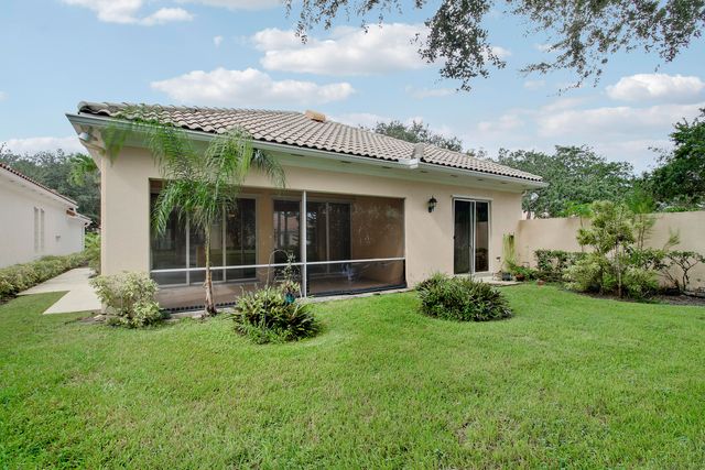 10755 WHARTON Way, Palm Beach Gardens, FL 33412