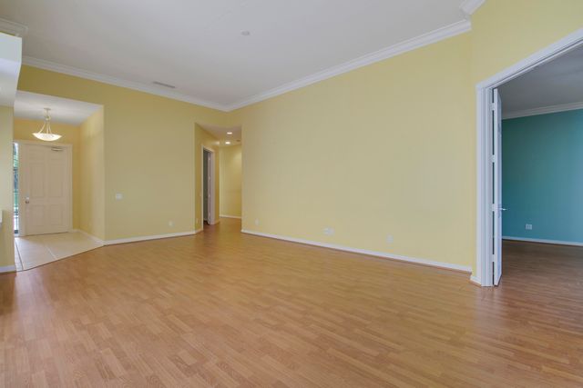 10755 WHARTON Way, Palm Beach Gardens, FL 33412